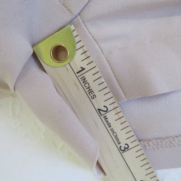 Forever 21* Women's Layered 3" High Waist Multipocketed Tan Shorts~ Size Small - Picture 7 of 10